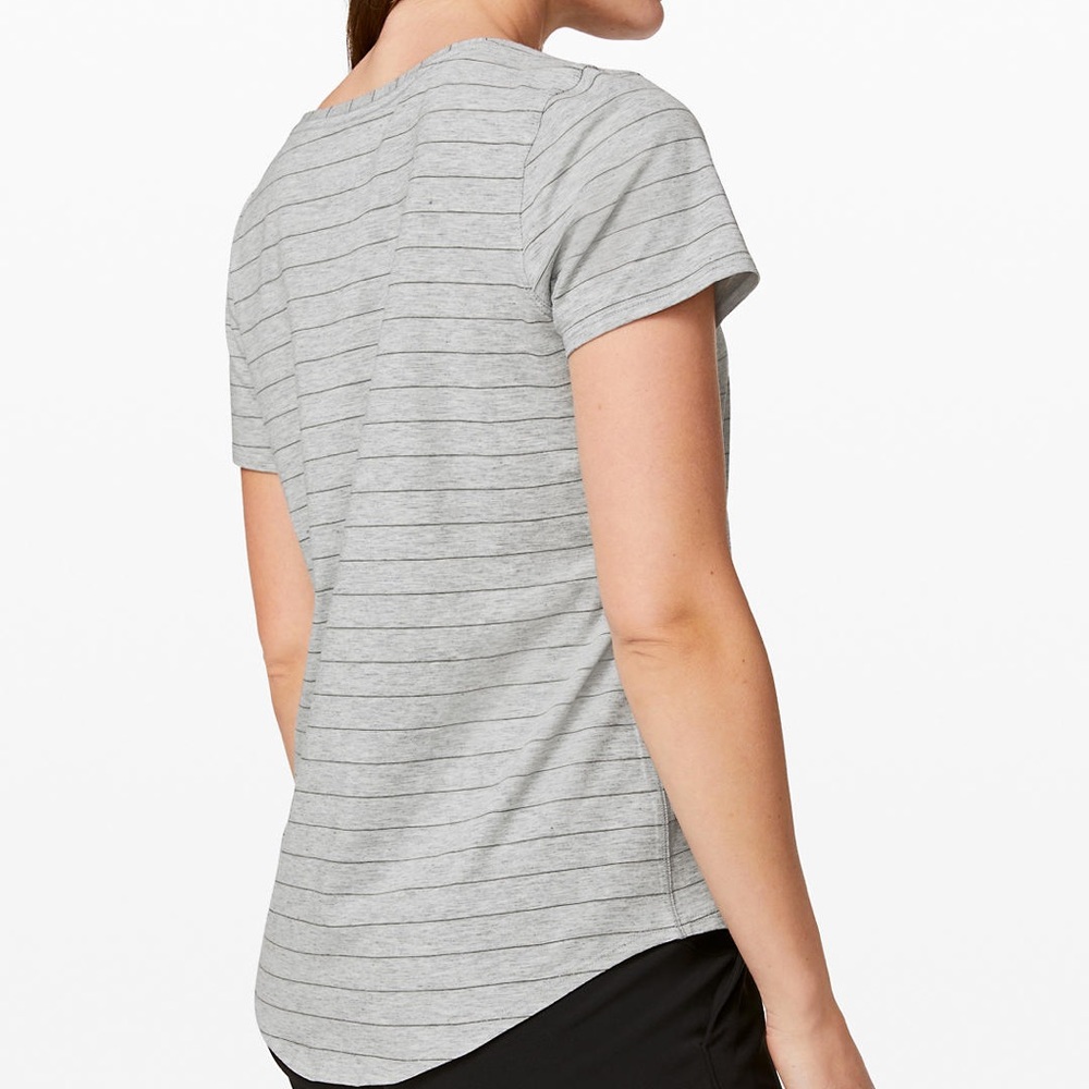 Lululemon love tee t shirt